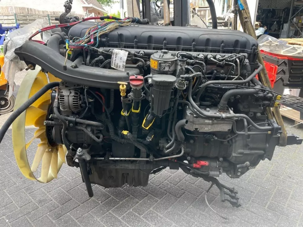 DAF MX-11 210 H1