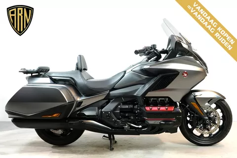 Honda GL 1800 Gold Wing Bagger DCT