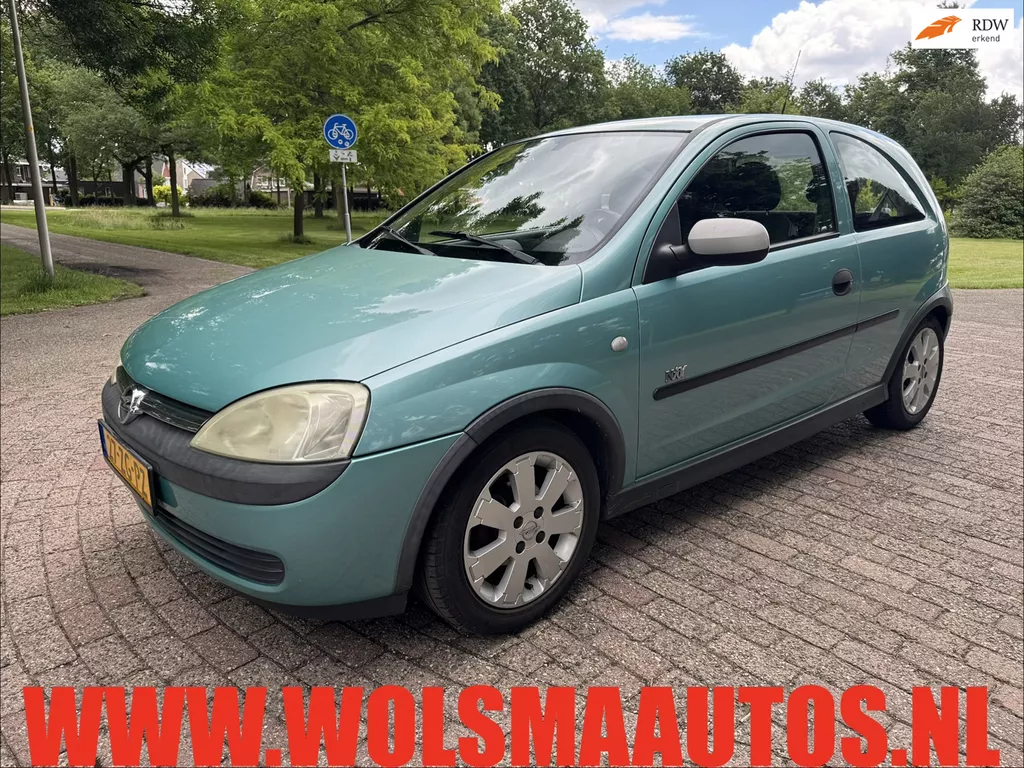 Opel Corsa 1.2-16V Sport