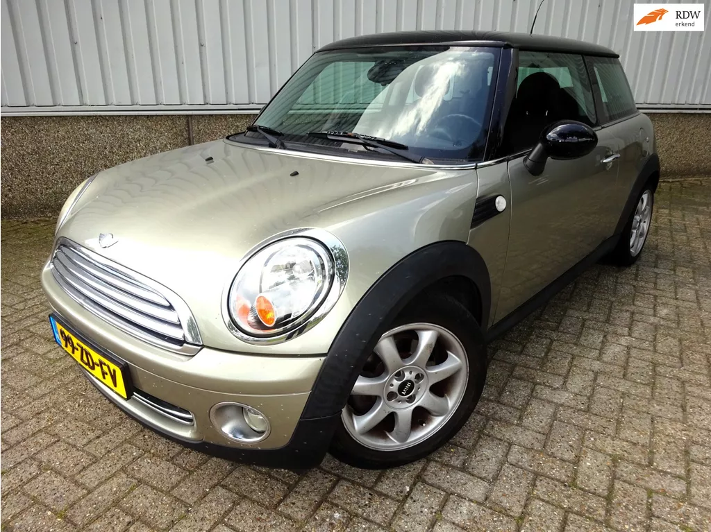 Mini 3-Deurs 1.6 Cooper Chili| APK 08-06-2027 | NAVI