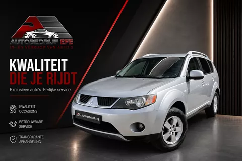 Mitsubishi Outlander 2.4 Intro Edition 2WD Airco* Navi*Trkhk