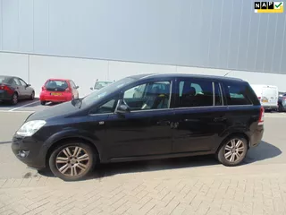 Opel Zafira 1.8 Executive MET AIRCO NAVI LEER TREKHAAK
