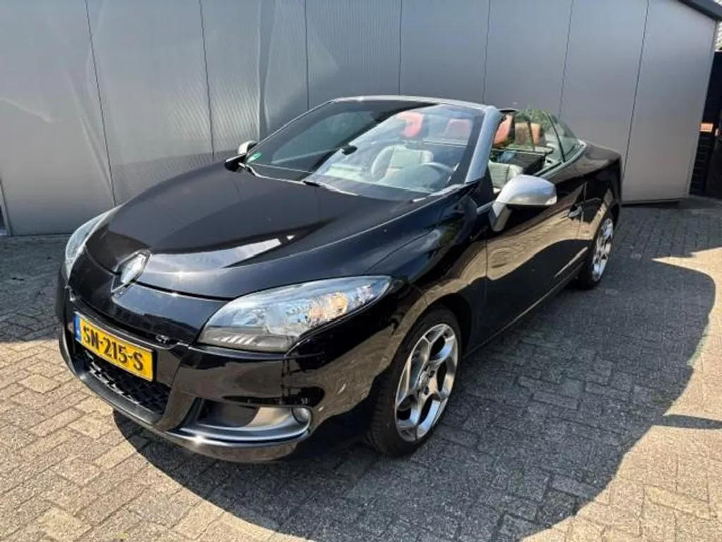 Renault M&eacute;gane Coup&eacute;-Cabriolet 2.0 TCE GT
