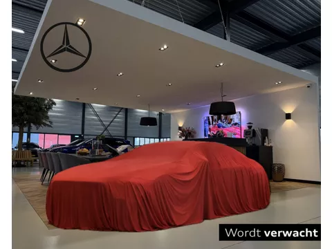Mercedes-Benz A-Klasse 220 automaat / Premium Plus / AMG-Pakket / LED