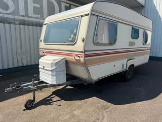 Wilk 482 Stern De Luxe Caravan