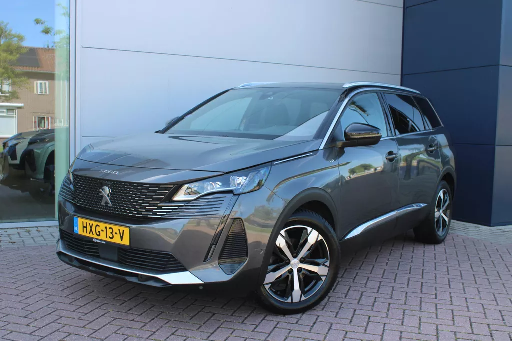 Peugeot 5008 1.2 PureTech 130pk GT Automaat Leer Airco Navi Panoramadak Trekhaak Volllllll!!!!!