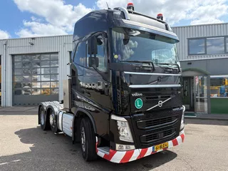Volvo FH 500 6 x 2, I parc Cool