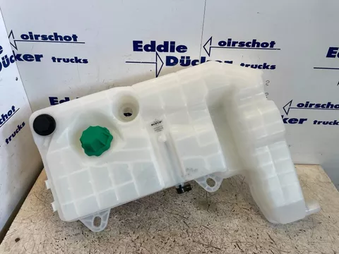 Iveco 41215631 / 500190338 EXPANSION TANK (LIKE NEW)