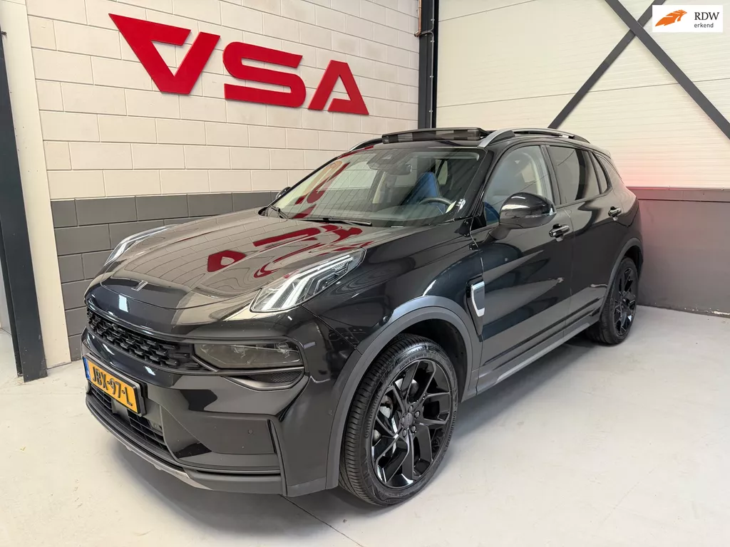 Lynk &amp; Co 01 1.5|Hybrid|Black Edition|360|Pano|Adaptive Cruise|Carplay|full-options