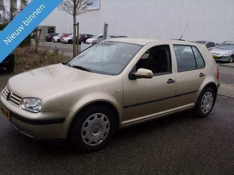 Volkswagen GOLF 2.0  116 PK MET AIRCO 5 DEURS