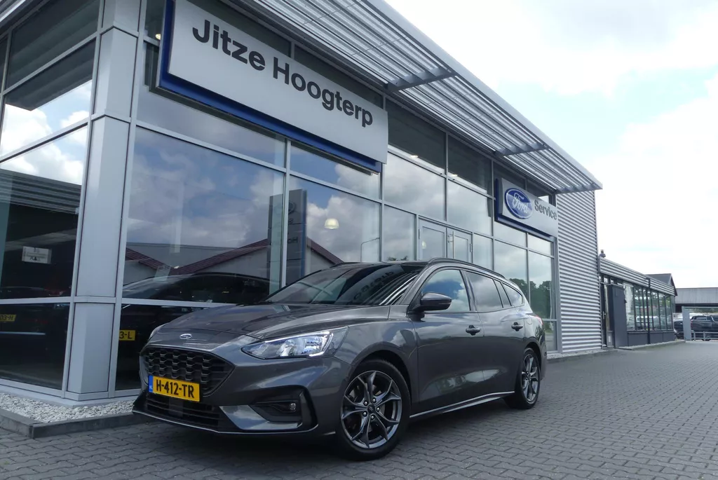 Ford Focus Wagon 1.0 EcoBoost ST Line Business TREKHAAK (1.000KG), WINTER PACK, CRUISE, CLIMA, NAVI, CAMERA, PDC V&amp;A, APPLE CARPLAY/ANDROID AUTO, KEYLESS, ELEKT. ACHTERKLEP, ELEKT. STOEL, 126.625KM