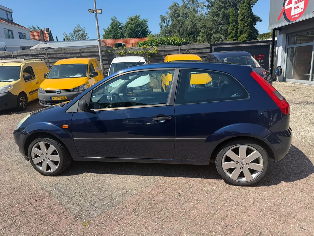 Ford Fiesta 1.3,51kw/69pk,Futura,11-2004: 849,-