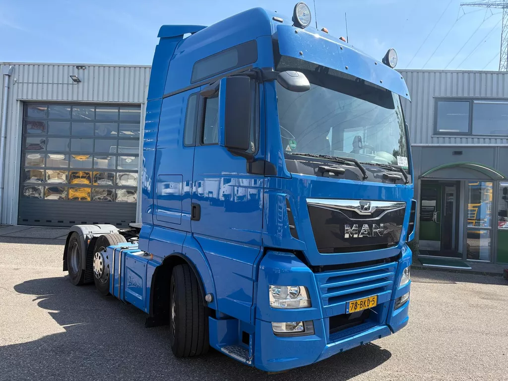 MAN TGX 26 460 6 x 2, steering lifting hydraulics, Hydrauliek, Dachklima