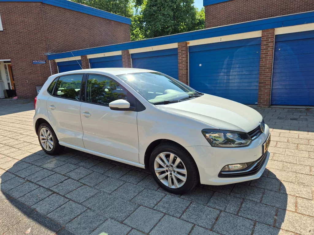 Volkswagen Polo 1.2 TSI Comfortline 5dr Cruise Snow White