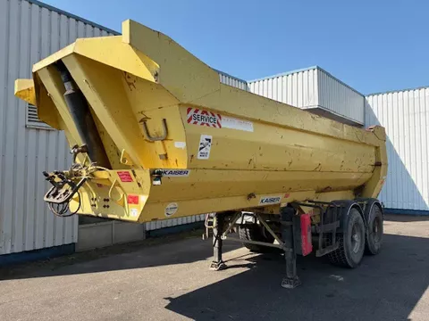 Kaiser 2 Axle Steel tipper , Drum bakes