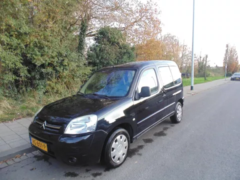 Citroen Berlingo 1.6i Multispace Petit Paradis 5 PERSOONS METAIRCO TREKHAAK