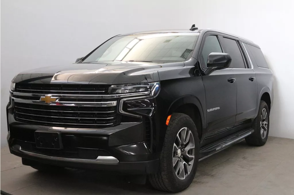 Chevrolet USA SUBURBAN NIEUW MODEL , AMERIKAANSE TITEL, INVOER BETAALD