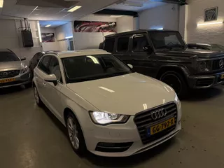 Audi A3 Sportback 1.6 TDI S-LINE DSG NAVI CLIMA BJ-15 EURO-6