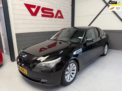BMW 5-serie 520i Corporate Lease Business Line Edition I|Carplay|NL auto|NAP|Leer|All-in