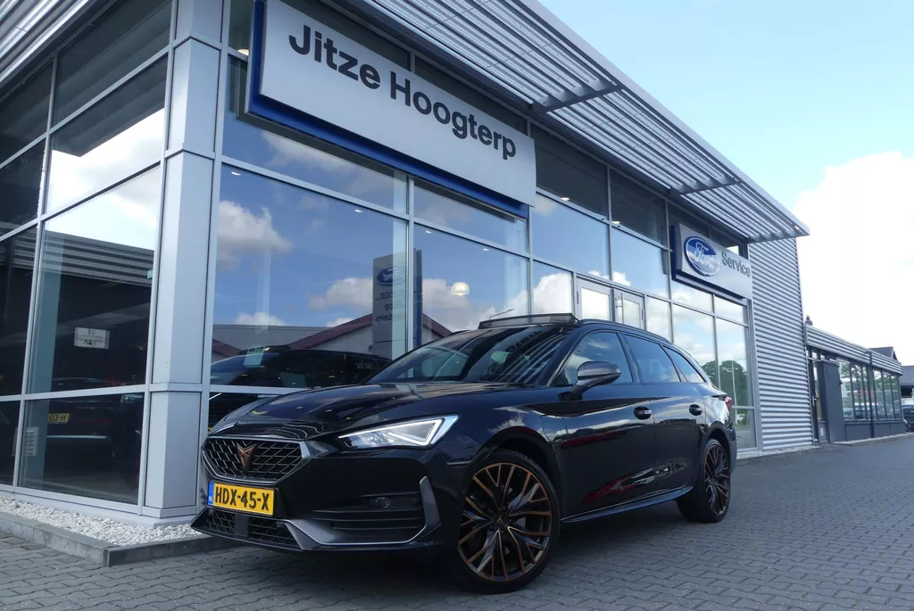 CUPRA Leon Sportstourer 1.4 e-Hybrid VZ Performance PANO, MEMORY, WINTER PACK, ADAPT. CRUISE, CLIMA, NAVI, CAMERA, PDC V&amp;A, APPLE CARPLAY/ANDROID AUTO, BLIS, KEYLESS, ELEKT. ACHTERKLEP, 56.911KM