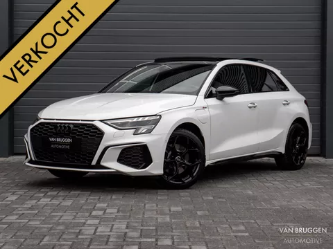 Audi A3 Sportback 40 TFSI e S-Line Pano B&amp;O RS-Stoelen Sfeer BTW Camera S3