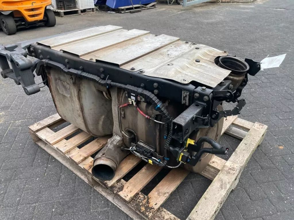 DAF 1936275 / 1924185 / 1994851 / 1896943 SCR+DPF UNIT