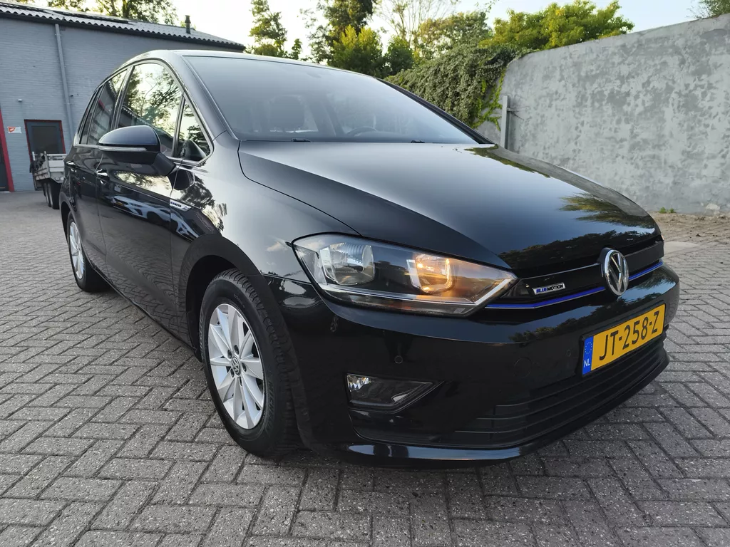 Volkswagen Golf Sportsvan 1.0 TSI 115pk Trendline, APK 28-10-2027