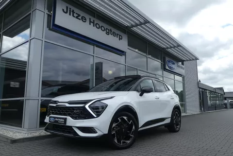 Kia Sportage 1.6 T-GDi Plug-in Hybrid AWD GT-PlusLine PANO, 360&deg; CAMERA, MEMORY, WINTER PACK, ADAPT. CRUISE, CLIMA, NAVI, PDC V&amp;A, APPLE CARPLAY/ANDROID AUTO, BLIS, KEYLESS, HARMAN/KARDON, ELEKT. ACHTERKLEP, ELEKT. PASSAGIERSSTOEL, STOELVENTILATIE, 31.591KM