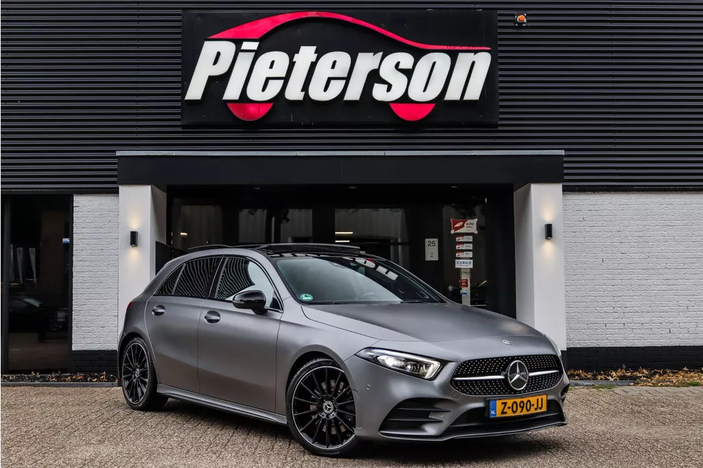 Mercedes-Benz A-klasse 250 AMG BURMESTER PANO HUD SFEER