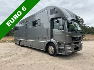 MAN TGM 19T STX 6-paards paardenvrachtwagen LIVING