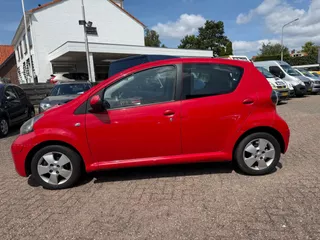 Toyota Aygo 1.0-12V,Cool,5-DRS,374.187km: 649,-