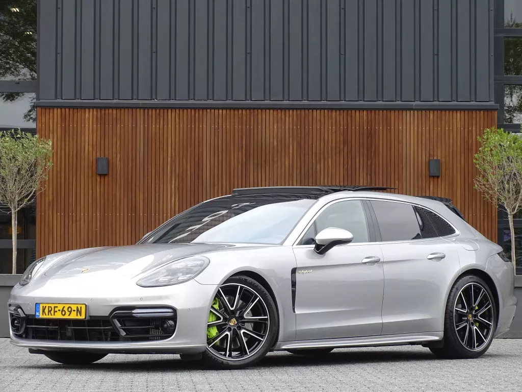 Porsche Panamera 2.9 V6 4 E-Hybrid 462PK / SportDesign / Approved / Achterasbesturing / Sportuitlaat