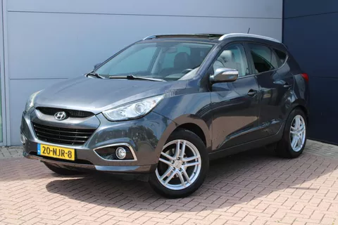 Hyundai ix35 2.0i i-Catcher Automaat Leer Navi Panoramadak Trekhaak (1600kg) Stoelverwarming
