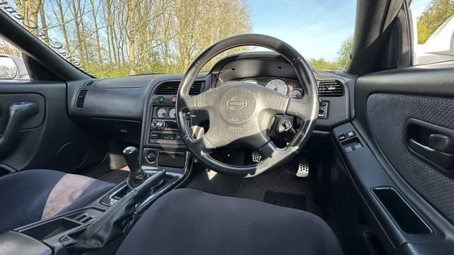 1997 Nissan Skyline JDM car for sale — photo 8 of 25