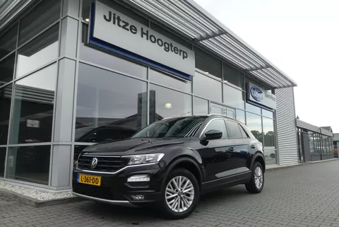 Volkswagen T-Roc 1.0 TSI Style TREKHAAK, ADAPT. CRUISE, CLIMA, NAVI, PDC V&amp;A, APPLE CARPLAY/ANDROID AUTO, 123.953KM