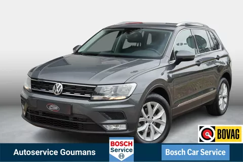 Volkswagen Tiguan 1.4 TSI Connected Series Trekhaak Navi Carplay Adaptieve Cruise