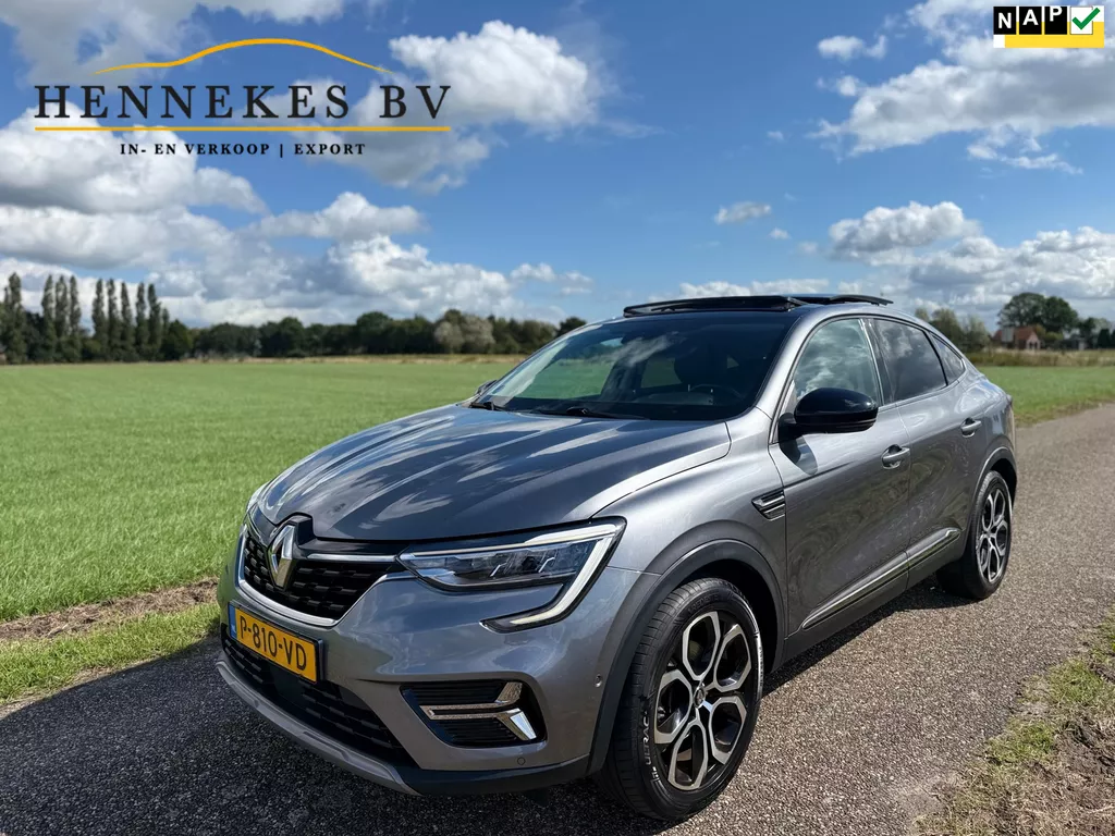 Renault Arkana 1.6 E-Tech Hybrid 145 Intens Pano Led