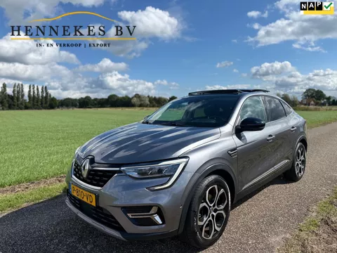 Renault Arkana 1.6 E-Tech Hybrid 145 Intens Pano Led