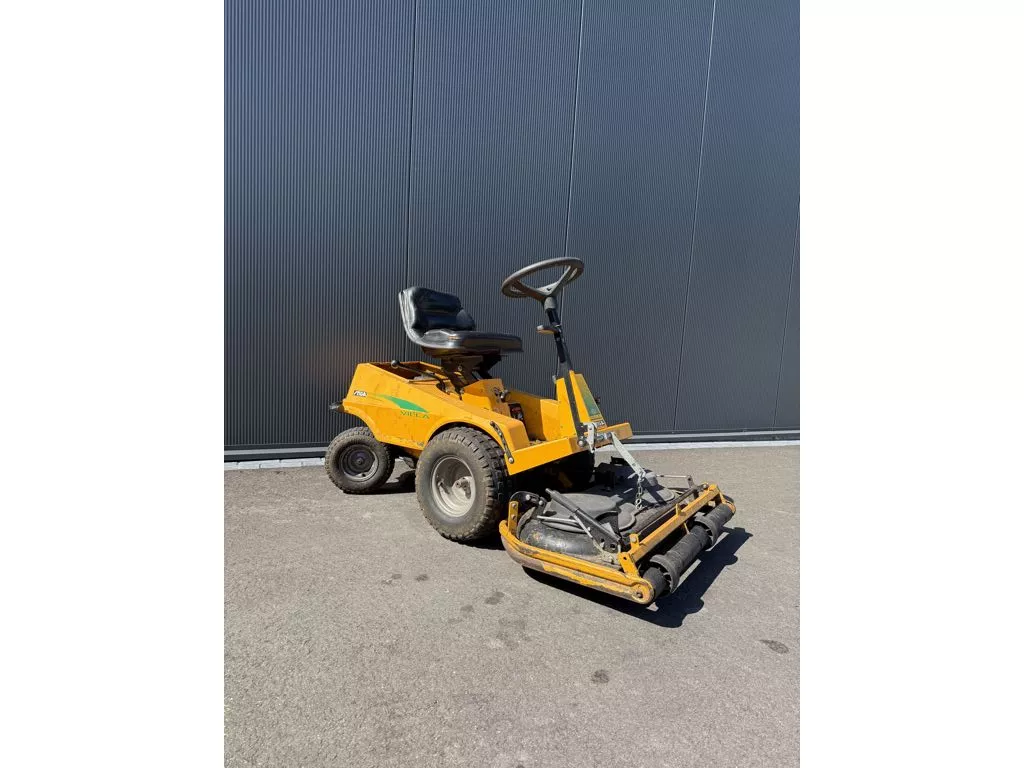 Stihl Stiga Villa zitmaaier benzine 0