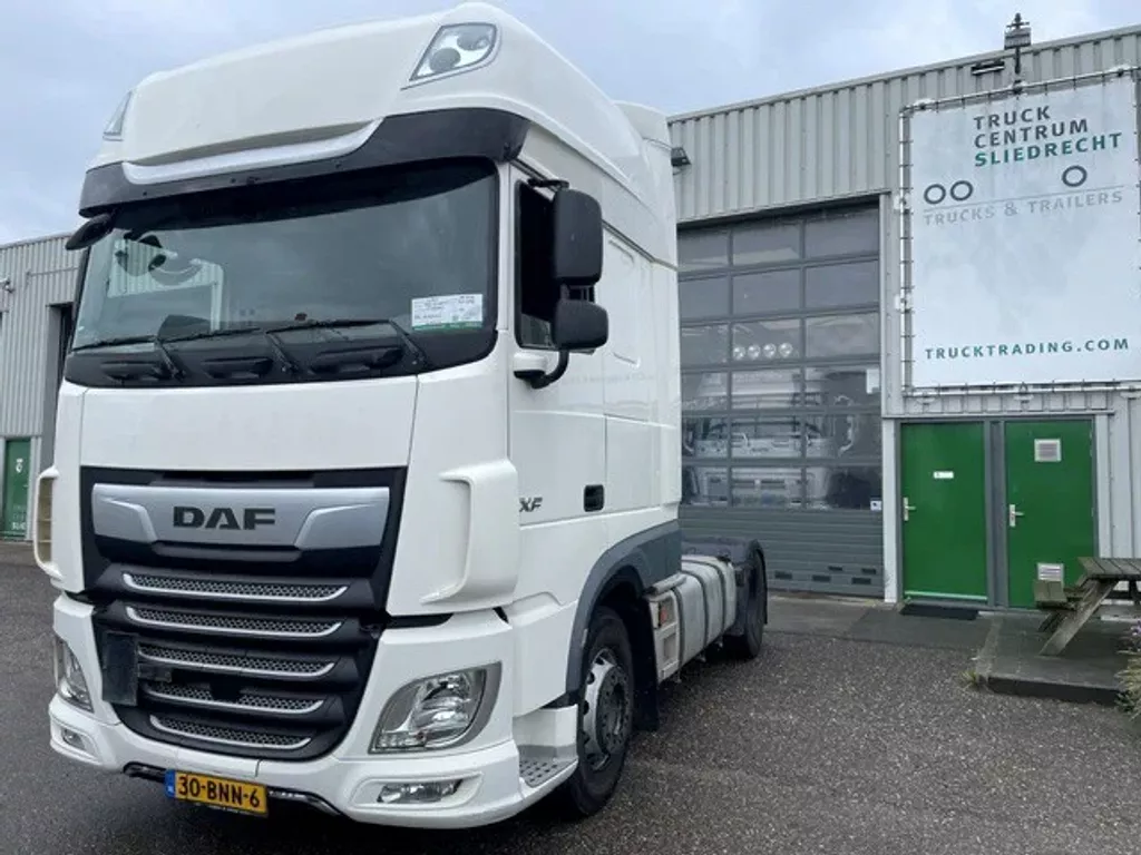 DAF XF 480 FT ADR/VLG,Superspacecab,SSC,Toplights,642.760 km 2xtank