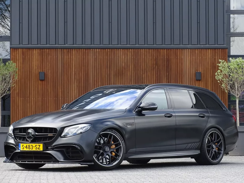 Mercedes-Benz E-Klasse Estate 63s AMG V8 612PK / Edition 1 / Burmester / Carbon / Ceramic / 360&deg;