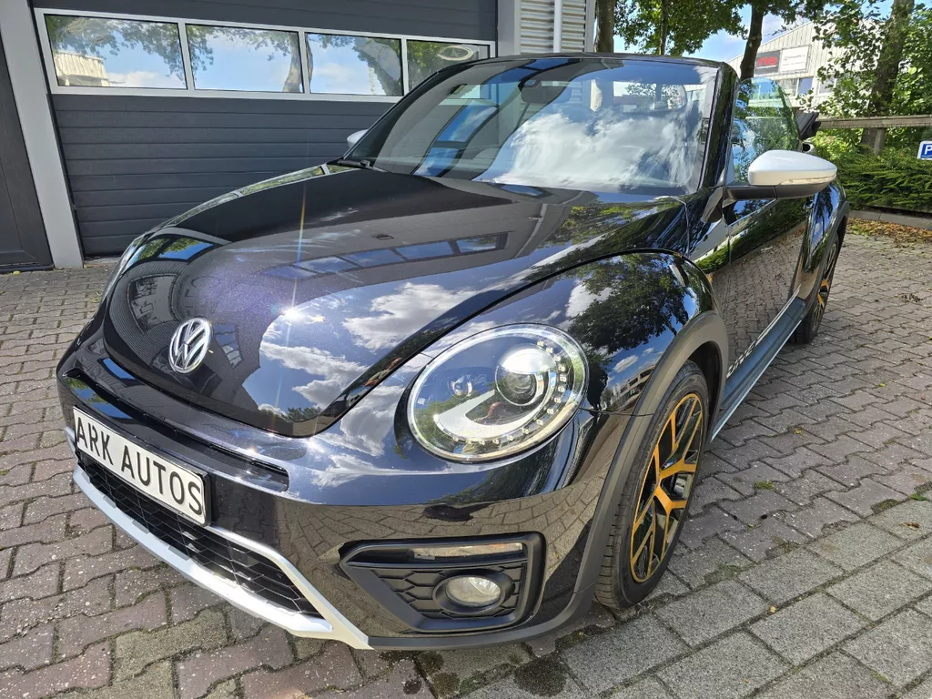 Volkswagen Beetle Cabrio 1.4 TSI Dune LEDER NIEUWSTAAT