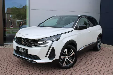 Peugeot 3008 1.2 PureTech 130pk Allure Pack Automaat Airco Navi Camera Carplay Stoelverwarming