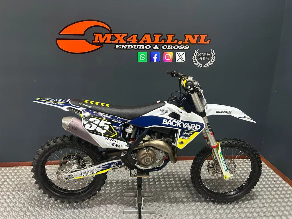 KTM 450 Husqvarna FC 2019 vaste meeneemprijs &euro; 3.750 !!