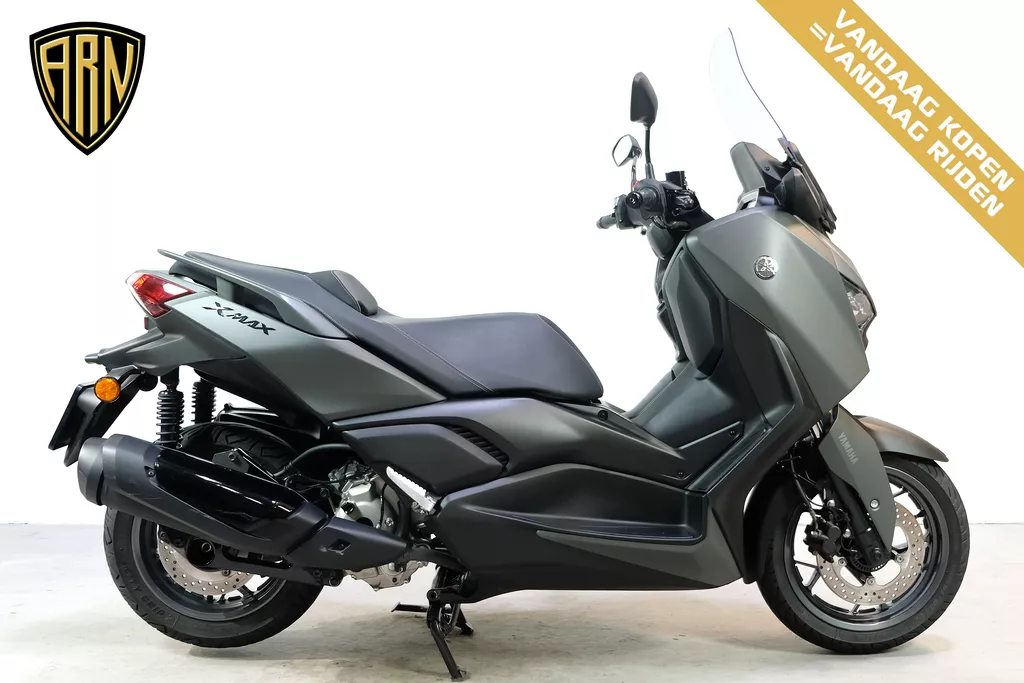Yamaha X MAX 300