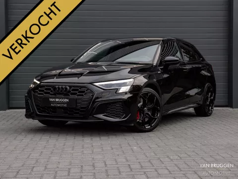 Audi A3 Sportback 45 TFSI e S-Line RS-Stoelen Matrix Camera Trekh S3 BTW