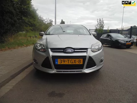 Ford Focus Wagon 1.6 EcoBoost Lease Titanium met airco navi trekhaak top auto