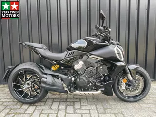 Ducati Diavel V4