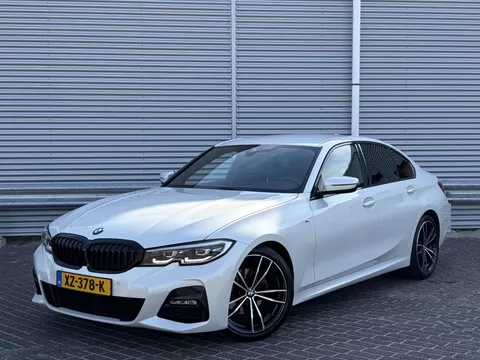 BMW 3-serie 320i High Executive Edition M Pakket / HUD / LED / NL Auto / 2019