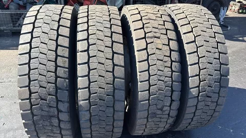 Bridgestone 315/80R22.5 SET DOT 1425